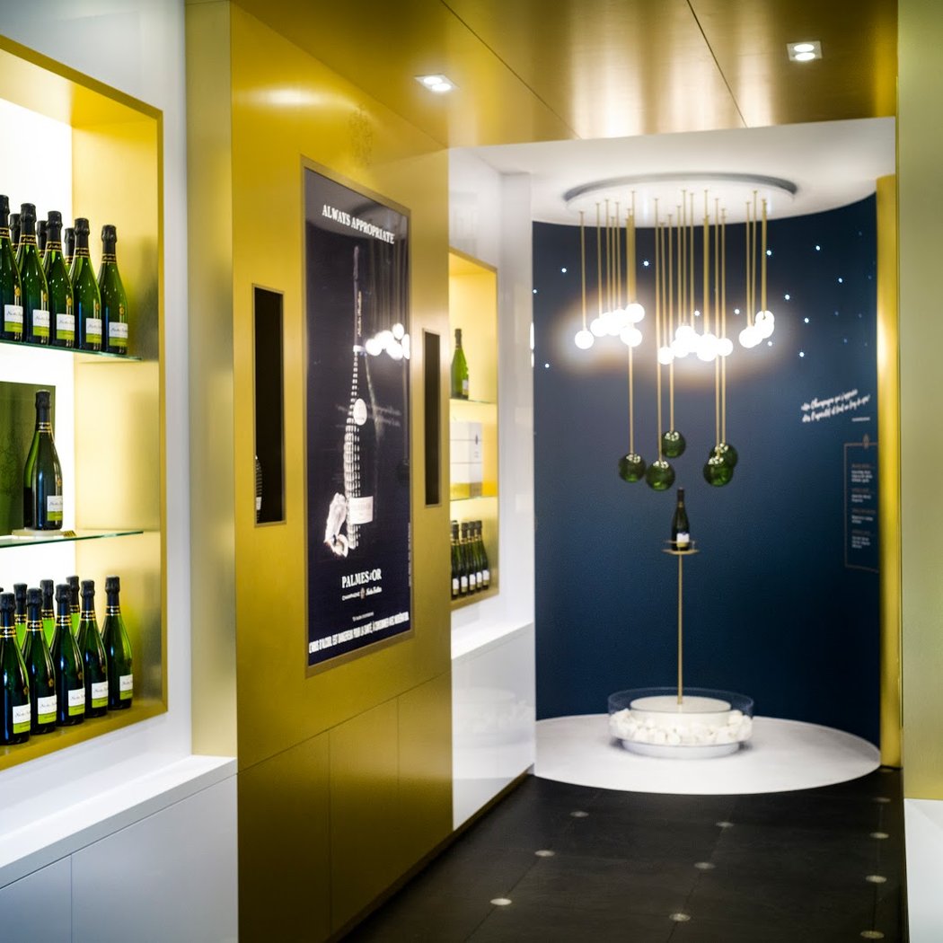 Boutique Champagne Nicolas Feuillatte - Paris 8ème 1